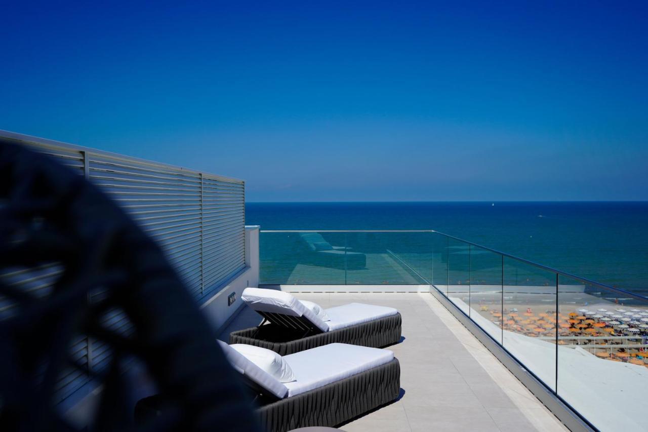 Hotel Arizona Riccione Exteriör bild