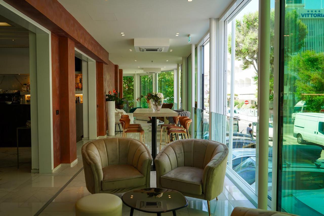 Hotel Arizona Riccione Exteriör bild
