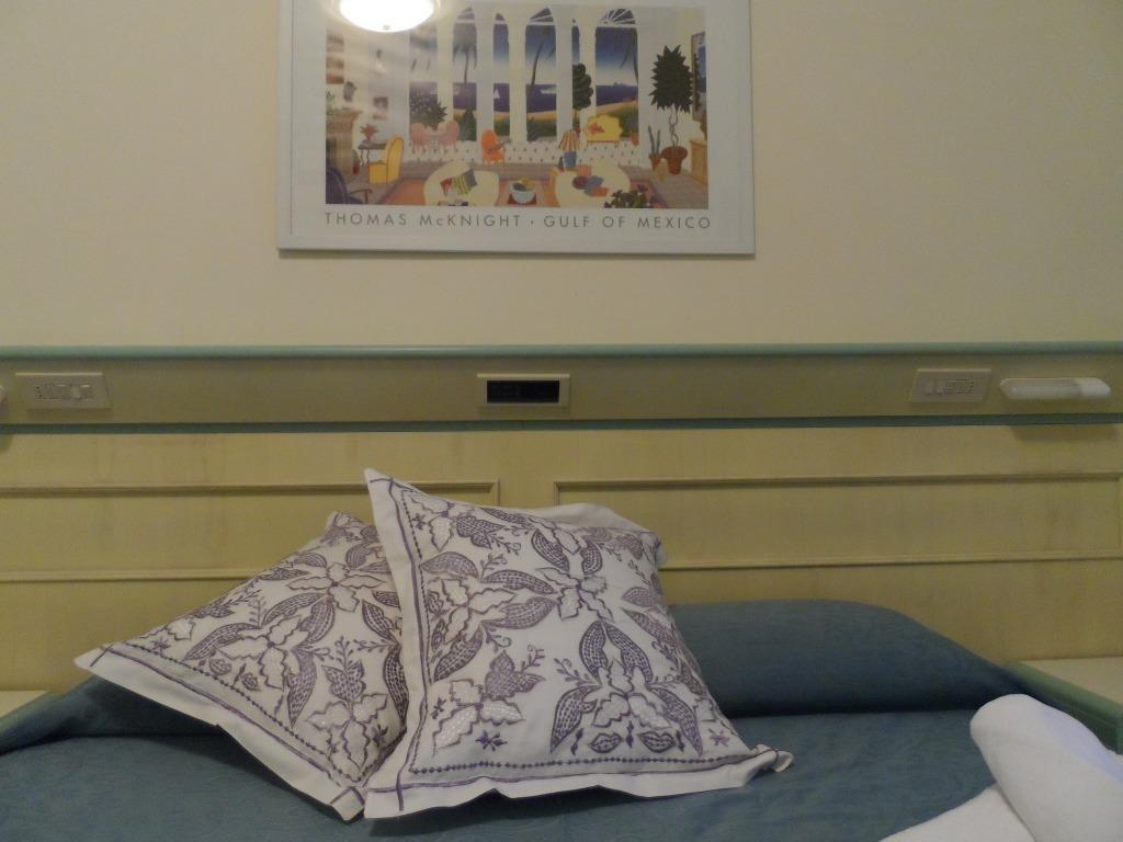 Hotel Arizona Riccione Rum bild