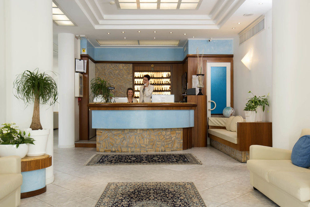 Hotel Arizona Riccione Exteriör bild